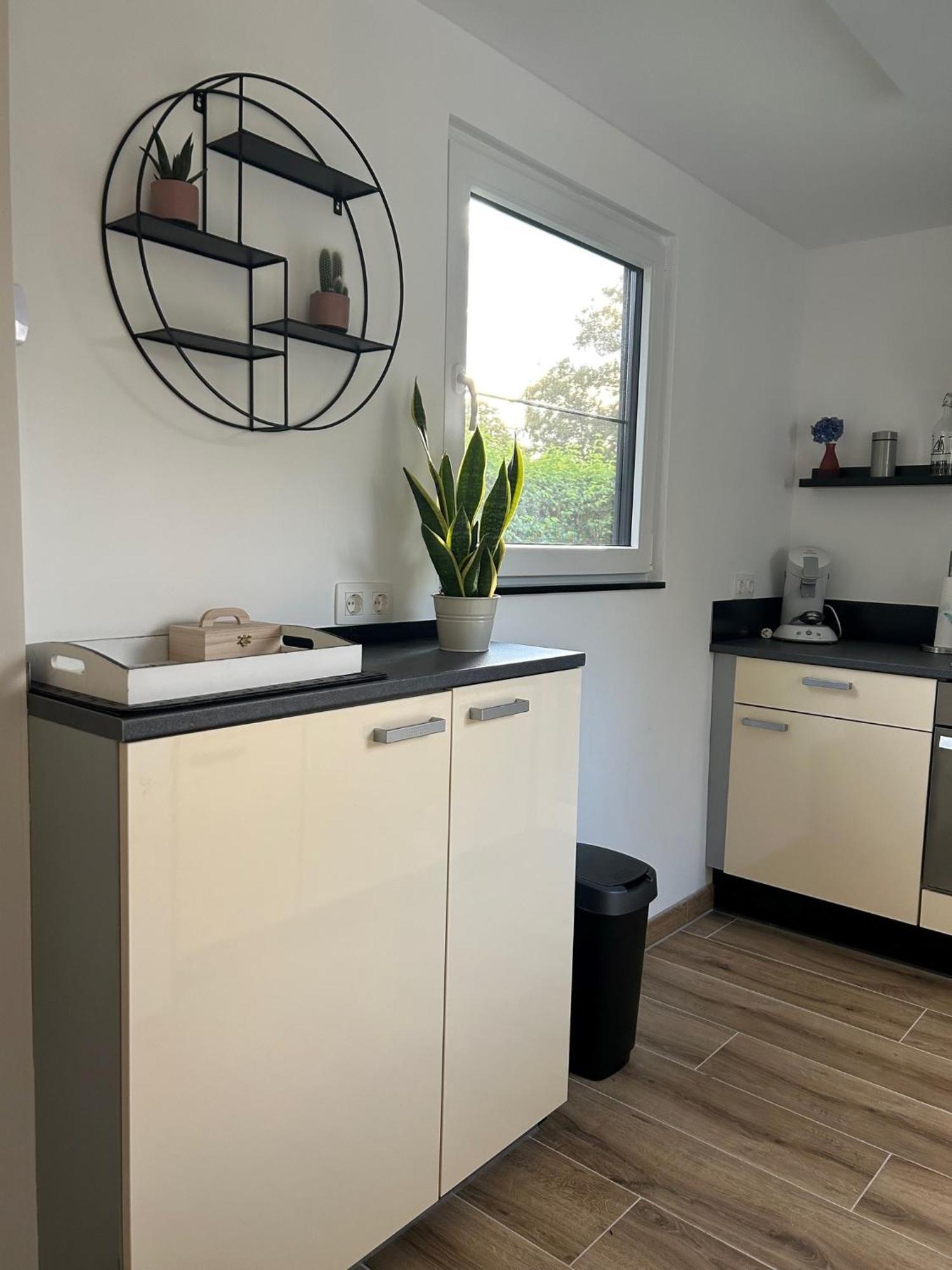 Oosterschelde Lodge Met Veel Privacy En Dicht Bij Het Water Scherpenisse Esterno foto